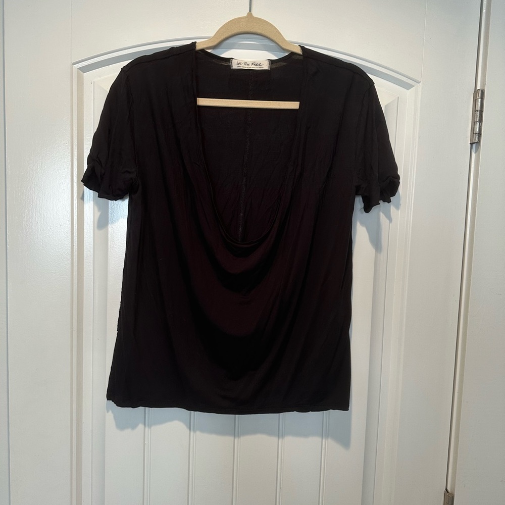 We The Free Low Scoop Neck Tee Large